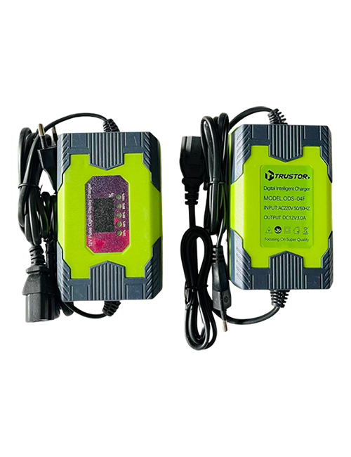 Trustor Digital 3 Amp With 2 Mtr Wire Heavy Charger
